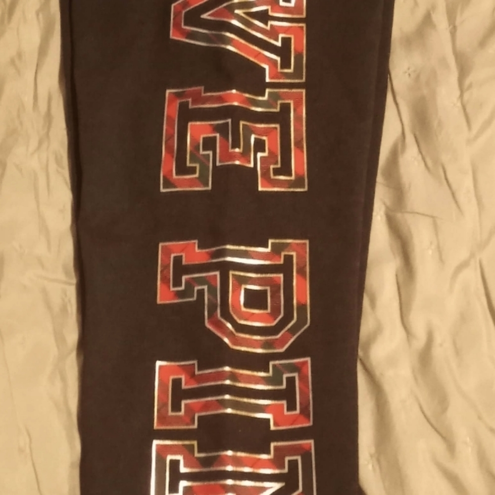 Pink Full Length leggings.